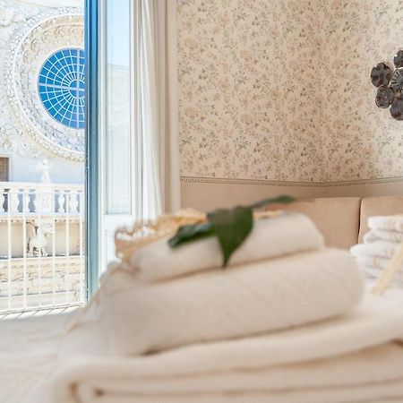 B&B Risveglio Col Rosone Lecce Exterior photo